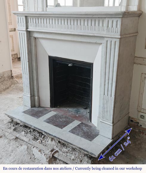 Louis XVI style fireplace in Carrara marble, decorated with rudentée fluting-5